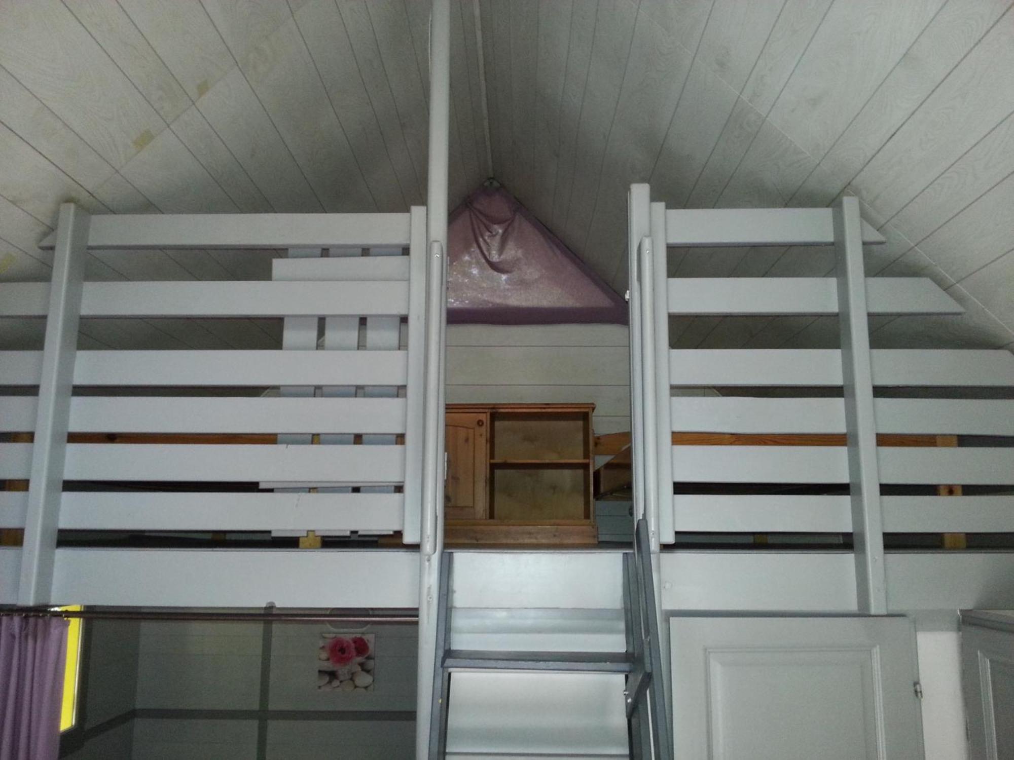 Camping Paradis Bellerive Montfrin Habitación foto